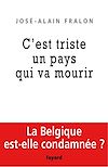 La Belgique est-elle condamnée ? Oui, répond José-Alain Fralon, ancien correspondant du Monde à Bruxelles, l?un des meilleurs spécialistes français de ce pays. Pour lui, qui avoue avoir longtemps cru à la pérennité du Royaume, la dernière crise a montré que le « miracle belge » ne fonctionnait plus. Tout simplement parce que les Flamands considèrent, à terme, leur indépendance comme inéluctable et que les francophones – Wallons et Bruxellois – sont de plus en plus nombreux à se résigner à cette fatalité. Que se passera-t-il alors ? Pour l?auteur, le rattachement de la Wallonie à la France, comme la transformation de Bruxelles en un district européen, à l?instar de Washington D.C., étant des vues de l?esprit, il faut envisager une fédération Wallonie-Bruxelles, dans une coopération renforcée avec la France. Conséquence de la mondialisation, mais aussi de l?unification européenne qui renforcent les particularismes locaux, ce divorce belge sera peut-être le prélude à d?autres séparations. Peut-être même que l?Ec