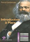 Vaut-il encore la peine de s intéresser à Marx ? Le système social qu il critiquait a beaucoup changé depuis le XIXe siècle, plusieurs de ses prophéties furent infirmées, et l on sait ce qu il advint du socialisme « réellement existant ». Pourtant, sommes-nous sortis du capitalisme ? Les prédictions de la marchandisation de la société et de la mondialisation du marché ont-elles été réfutées ? Les classes sociales ont-elles disparu ? Ce livre prend comme fil directeur Marx lui-même : sa vie, sa trajectoire, indissociablement politique et intellectuelle, afin de mettre en relief un sens critique dévastateur, une pensée ouverte, animés par l espoir d une émancipation radicale de tout ce qui asservit les hommes. Car son oeuvre fut un mouvement incessant d acquisition de connaissances encyclopédiques, de critique de ces connaissances, d avancées théoriques, de remises en question, dans un tourbillon toujours relancé par la confrontation à la réalité historique et à l expérience de longues périodes d action politiq