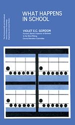 Télécharger le livre :  What Happens in School