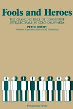 Télécharger le livre :  Fools and Heroes