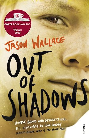 Téléchargez le livre :  Out of Shadows