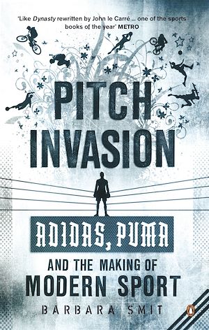 Téléchargez le livre :  Pitch Invasion