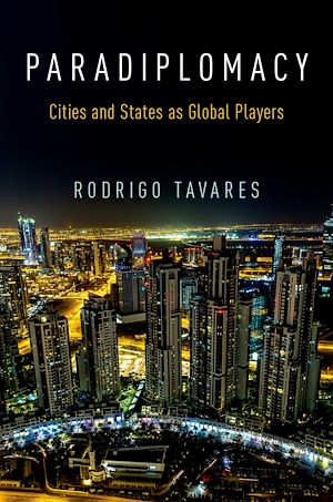 Téléchargez le livre :  Paradiplomacy