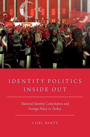 Téléchargez le livre :  Identity Politics Inside Out