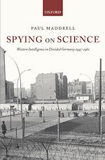 Télécharger le livre :  Spying on Science