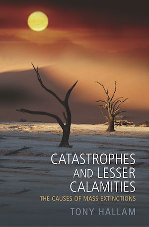 Téléchargez le livre :  Catastrophes and Lesser Calamities