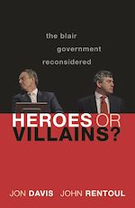 Télécharger le livre :  Heroes or Villains?