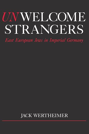 Téléchargez le livre :  Unwelcome Strangers