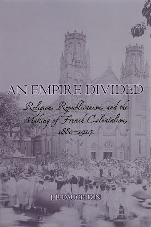 Téléchargez le livre :  An Empire Divided