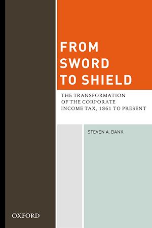 Téléchargez le livre :  From Sword to Shield