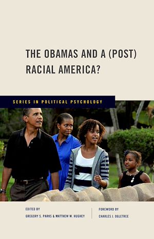 Téléchargez le livre :  The Obamas and a (Post) Racial America?