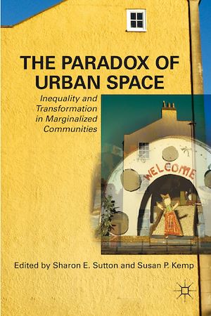 Téléchargez le livre :  The Paradox of Urban Space