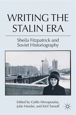 Téléchargez le livre :  Writing the Stalin Era