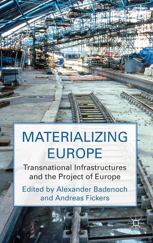 Téléchargez le livre :  Materializing Europe