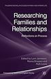 Télécharger le livre :  Researching Families and Relationships