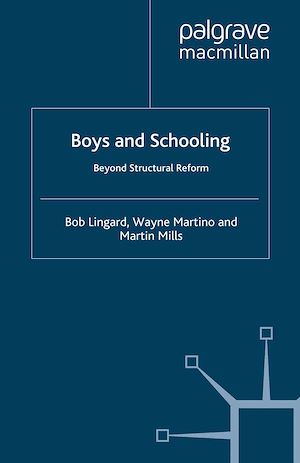Téléchargez le livre :  Boys and Schooling