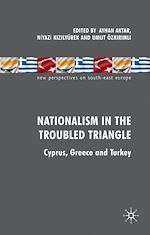 Télécharger le livre :  Nationalism in the Troubled Triangle
