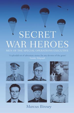 Téléchargez le livre :  Secret War Heroes