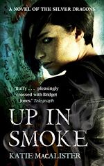 Télécharger le livre :  Up In Smoke (Silver Dragons Book Two)