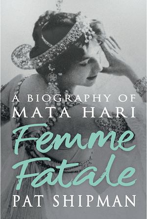 Téléchargez le livre :  Femme Fatale