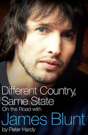 Téléchargez le livre :  Different Country, Same State: On The Road With James Blunt