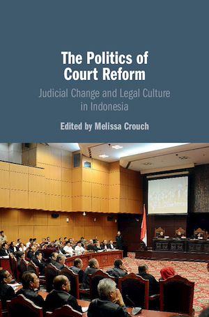 Téléchargez le livre :  The Politics of Court Reform