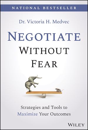 Téléchargez le livre :  Negotiate Without Fear