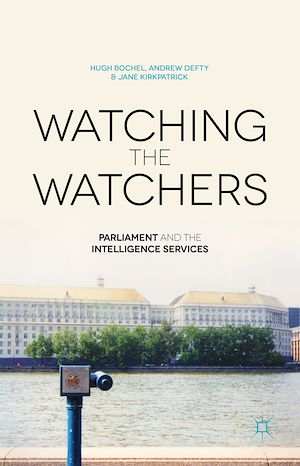 Téléchargez le livre :  Watching the Watchers