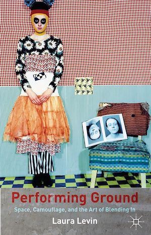 Téléchargez le livre :  Performing Ground