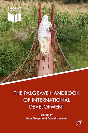 Téléchargez le livre :  The Palgrave Handbook of International Development