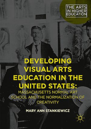 Téléchargez le livre :  Developing Visual Arts Education in the United States