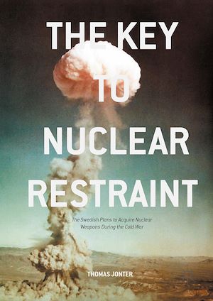 Téléchargez le livre :  The Key to Nuclear Restraint