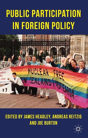 Téléchargez le livre :  Public Participation in Foreign Policy