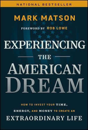Téléchargez le livre :  Experiencing The American Dream