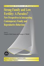 Télécharger le livre :  Strong family and low fertility:a paradox?