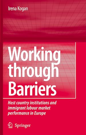 Téléchargez le livre :  Working Through Barriers