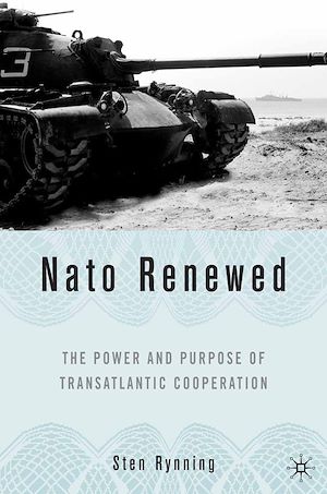 Téléchargez le livre :  NATO Renewed