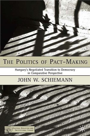 Téléchargez le livre :  The Politics of Pact-Making