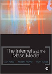 Téléchargez le livre :  The Internet and the Mass Media