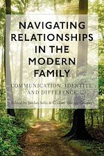 Télécharger le livre :  Navigating Relationships in the Modern Family