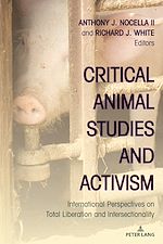 Télécharger le livre :  Critical Animal Studies and Activism
