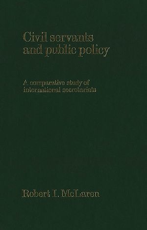 Téléchargez le livre :  Civil Servants and Public Policy