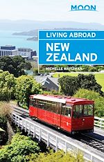 Download this eBook Moon Living Abroad New Zealand