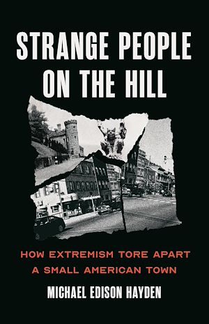 Téléchargez le livre :  Strange People on the Hill