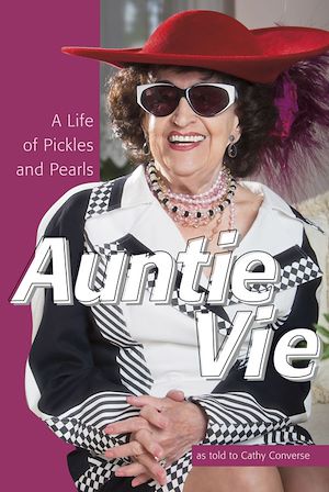 Téléchargez le livre :  Auntie Vie