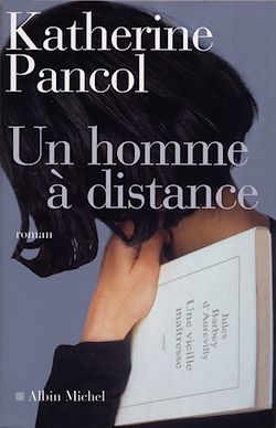 Télécharger le livre :  Un homme à distance