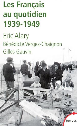 Téléchargez le livre :  Les Français au quotidien