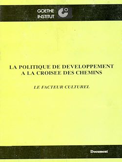 Télécharger le livre :  La politique de développement à la croisée des chemins