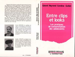 Download the eBook: Entre clips et looks - Les pratiques et consommation des adolescents