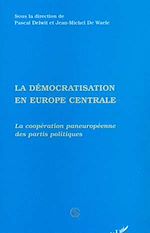 Télécharger le livre :  La Démocratisation en Europe Centrale